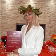 Laureata in Economia impartisce lezioni private per la totalità delle materie per Elementari e Medie